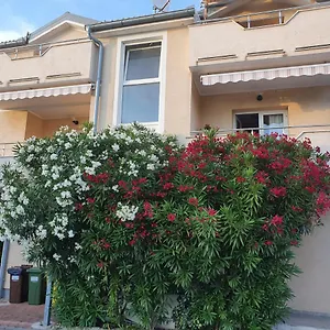 Zoretic Apartment